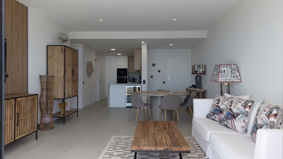Middle Floor Apartment in Marbella — photo 8 of 10
