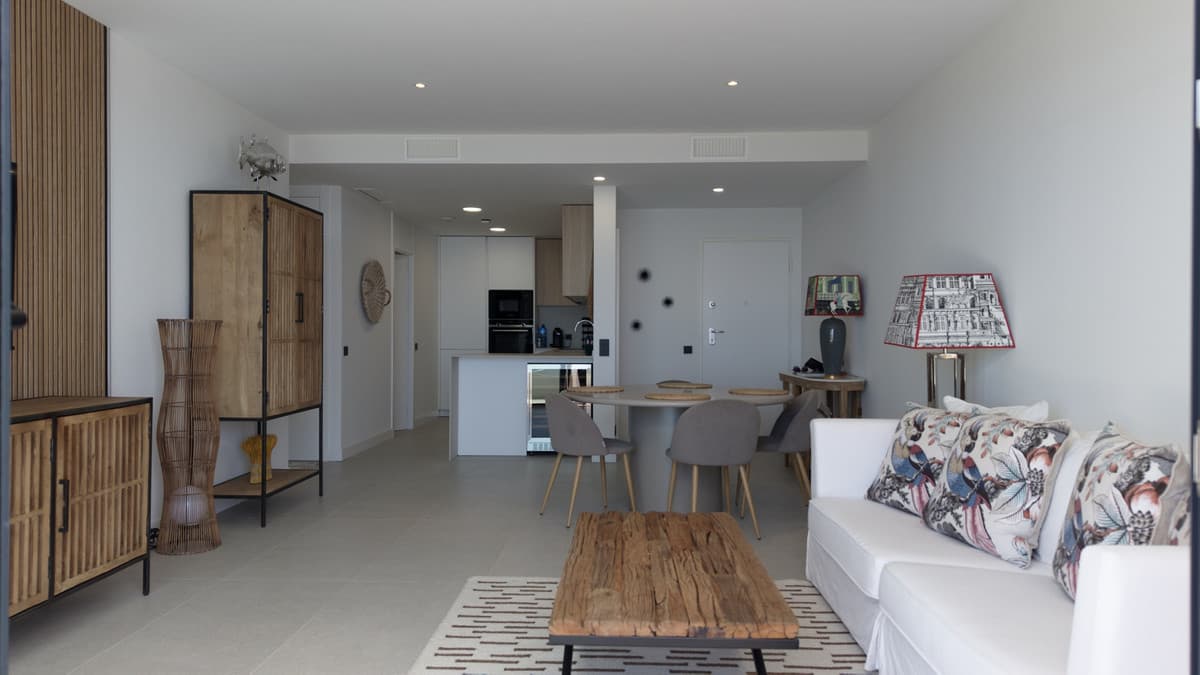 Middle Floor Apartment in Marbella — photo 9 of 10