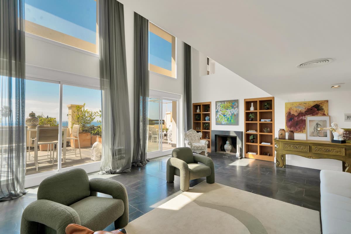 Penthouse Duplex in Marbella — photo 7 of 10