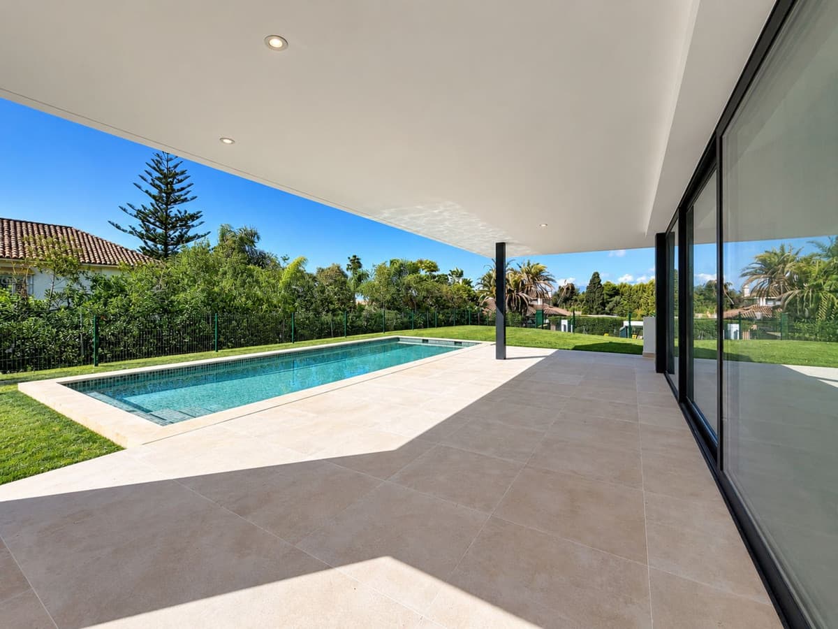 Detached Villa in Nagüeles — photo 9 of 10