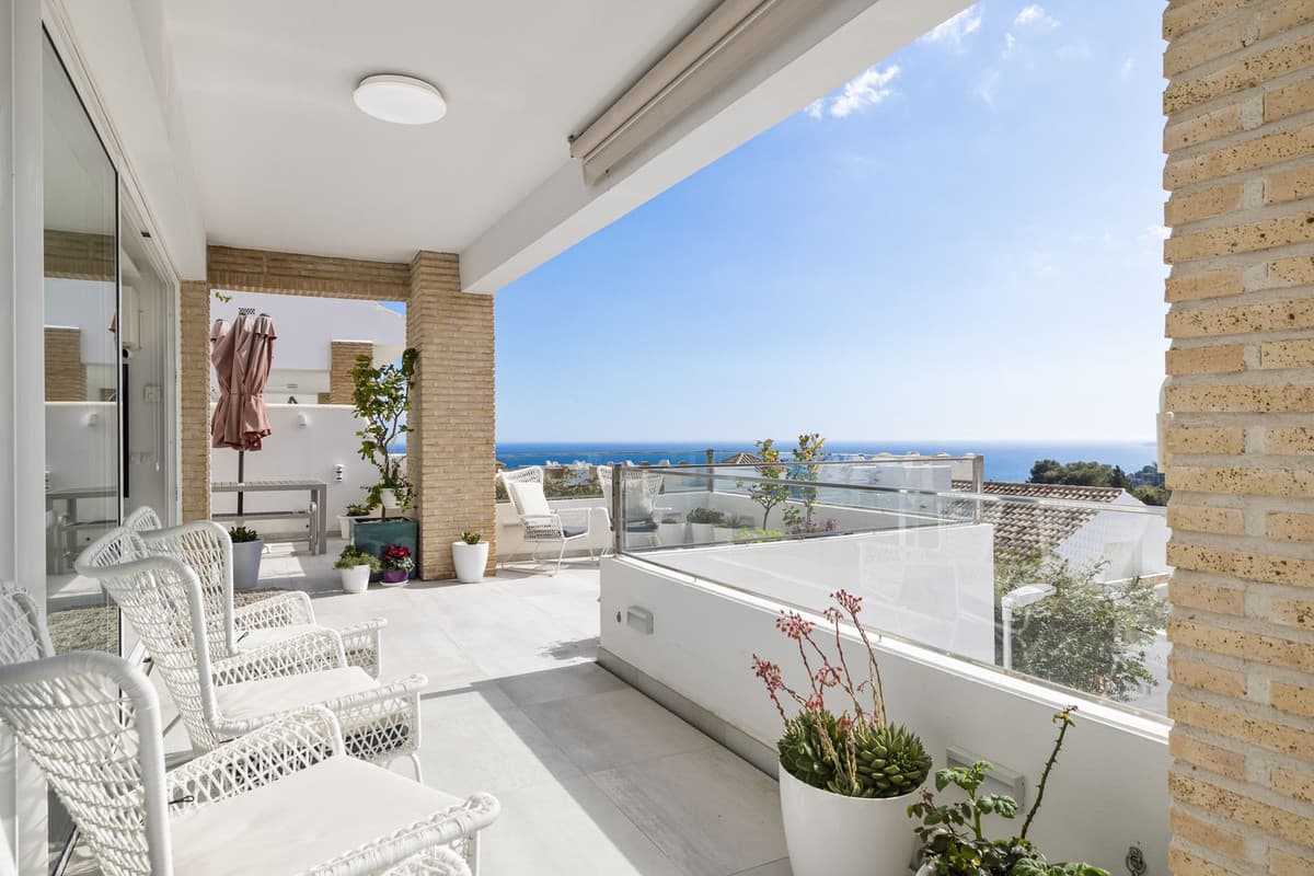 Detached Villa in Benalmadena — photo 1 of 10
