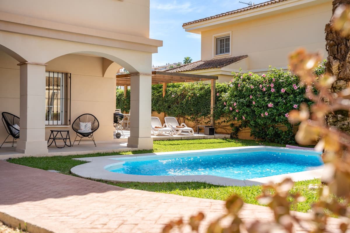 Detached Villa in La Cala Hills — photo 2 of 10