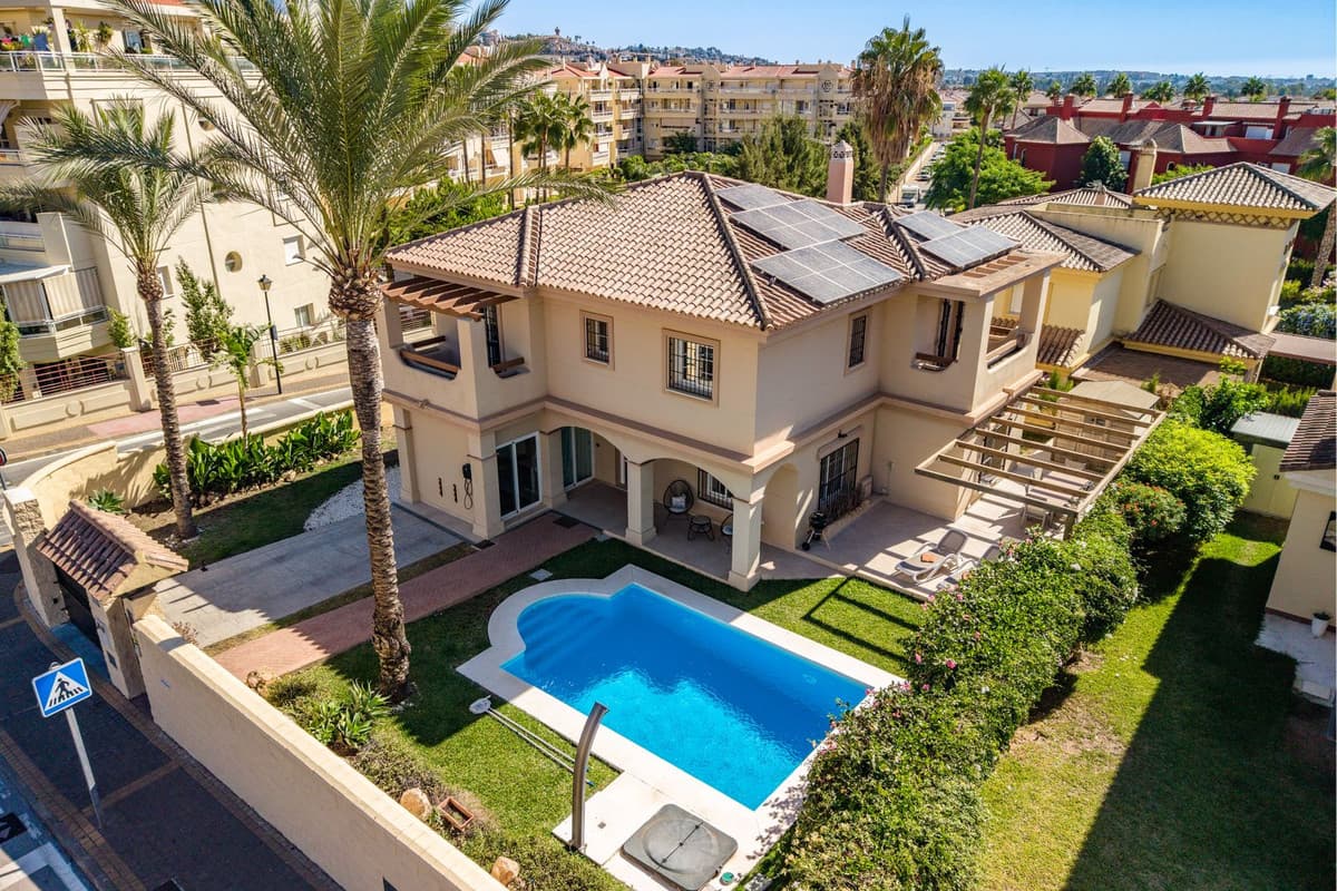 Detached Villa in La Cala Hills — photo 3 of 10
