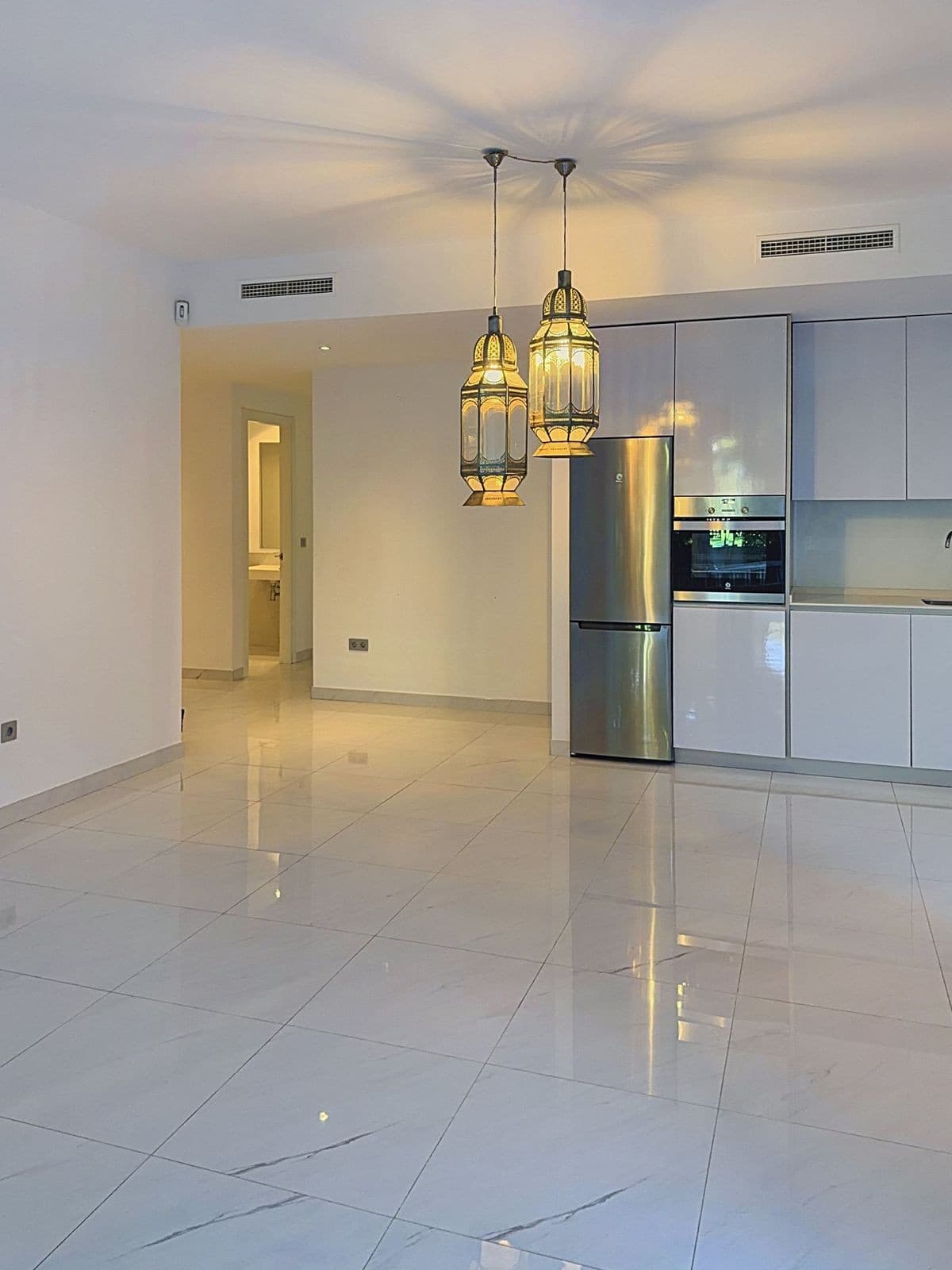 Ground Floor Apartment in Bel Air — photo 7 of 10