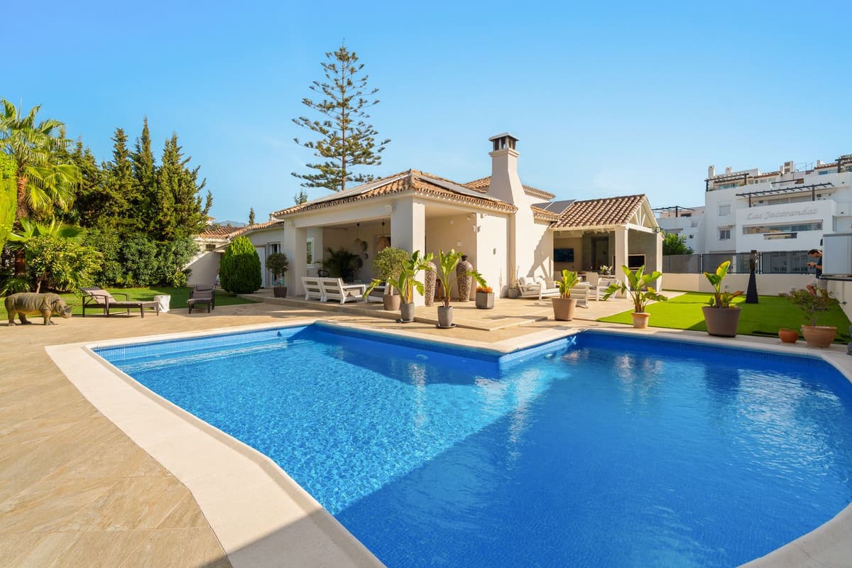 Detached Villa in Estepona