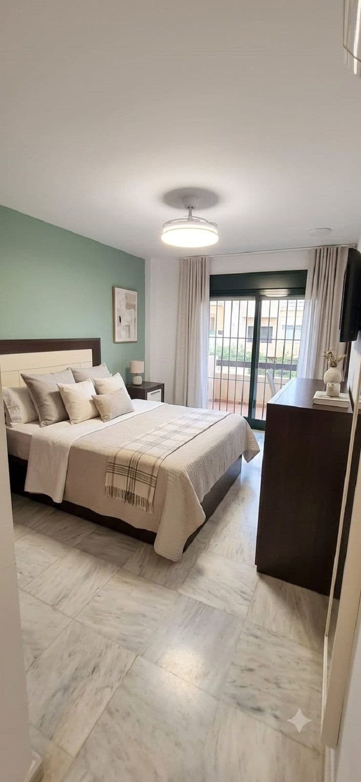 Ground Floor Apartment in Fuengirola — photo 3 of 10