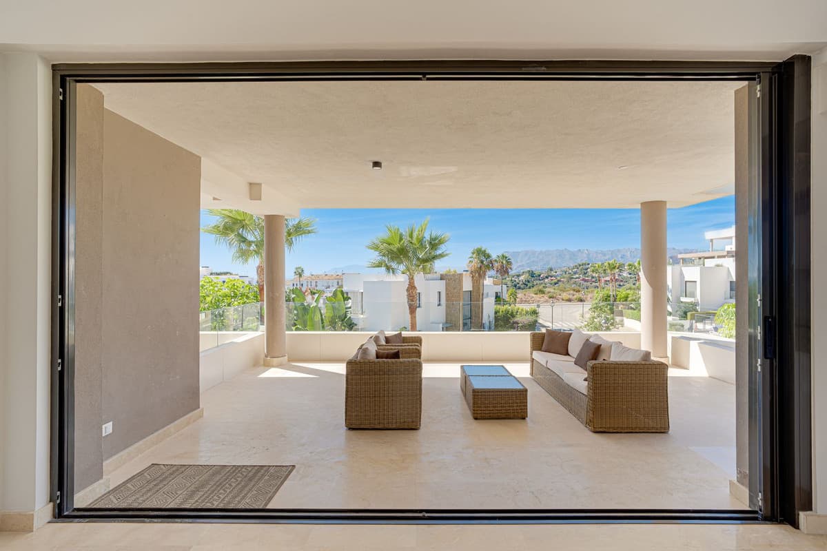 Middle Floor Apartment in Cabopino — photo 9 of 10