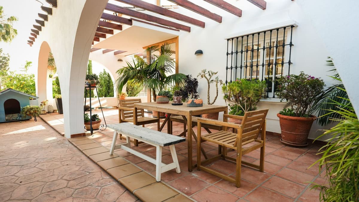Detached Villa in Málaga Este — photo 4 of 10