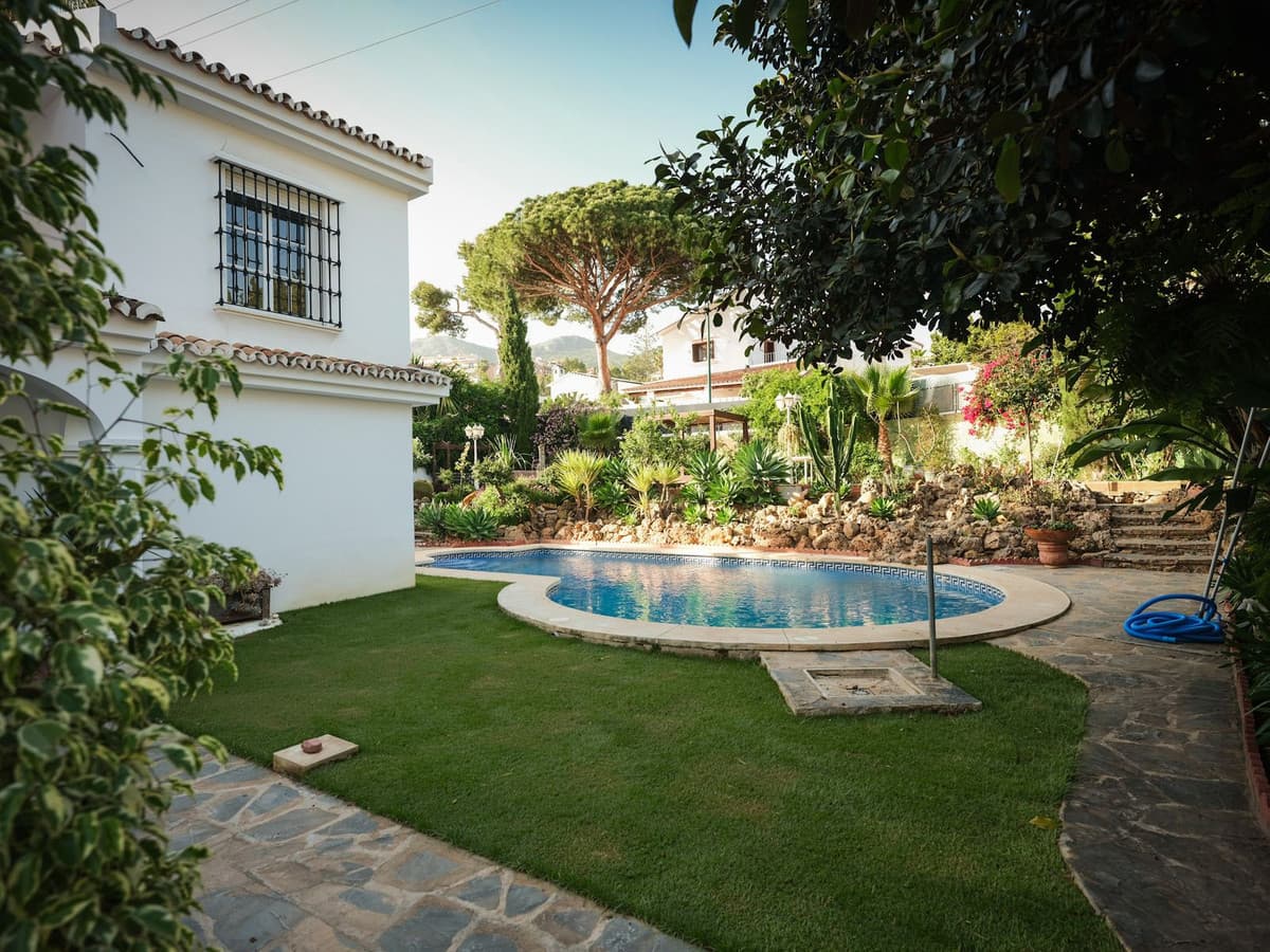 Detached Villa in Málaga Este — photo 7 of 10