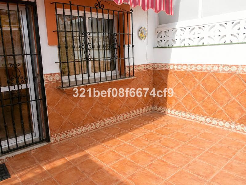 Townhouse in Estepona — photo 6 of 9