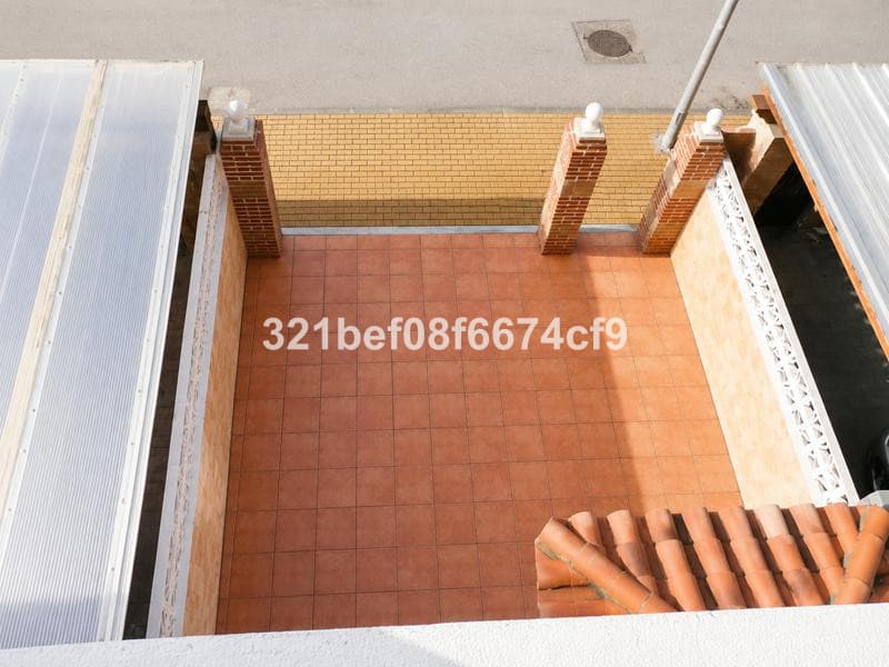 Townhouse in Estepona — photo 7 of 9