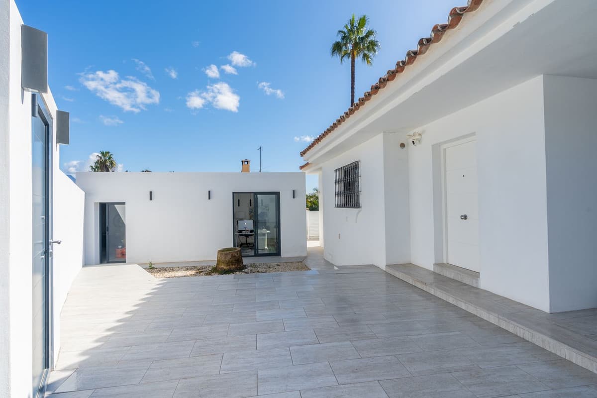 Detached Villa in Atalaya — photo 6 of 10