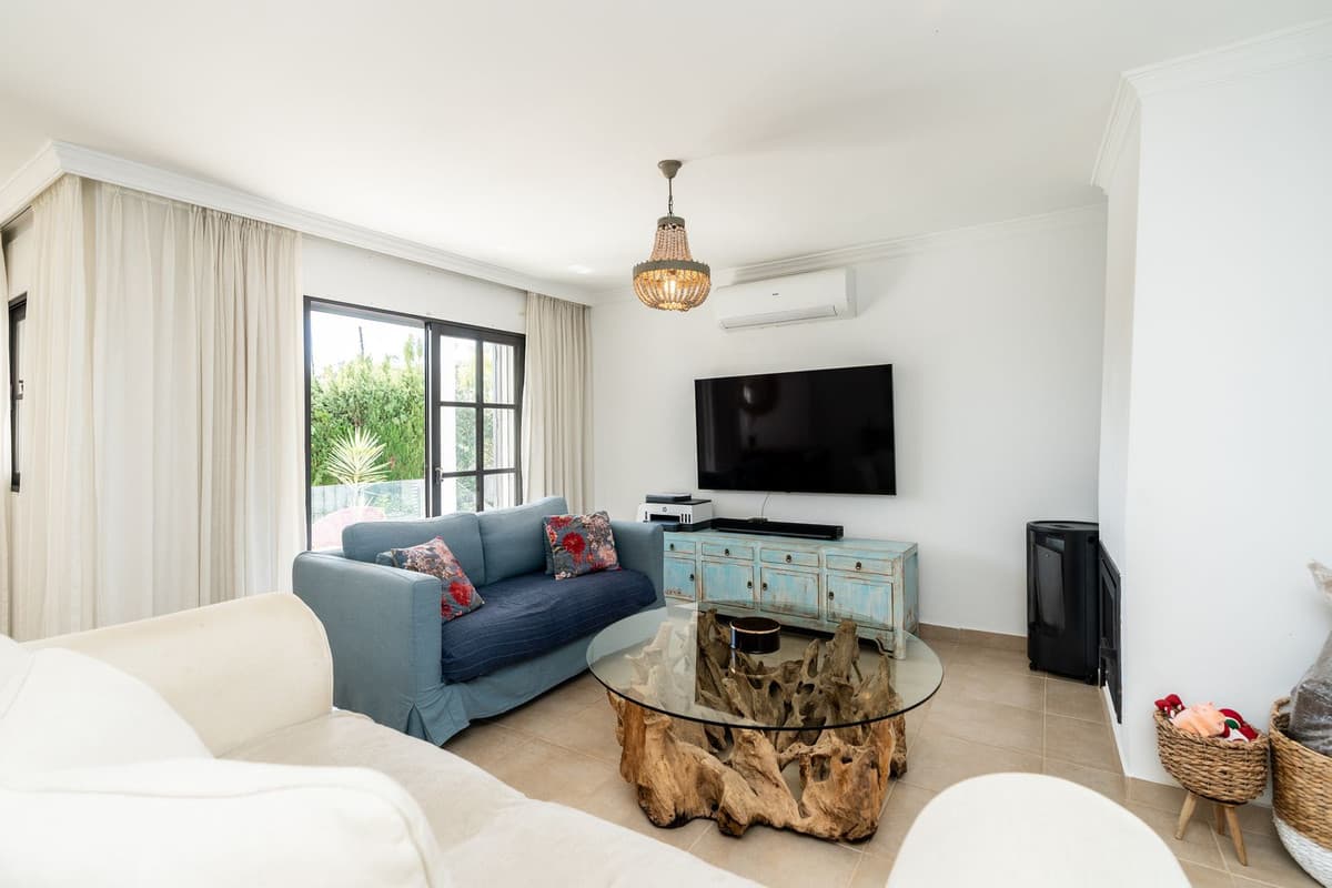 Detached Villa in Atalaya — photo 7 of 10