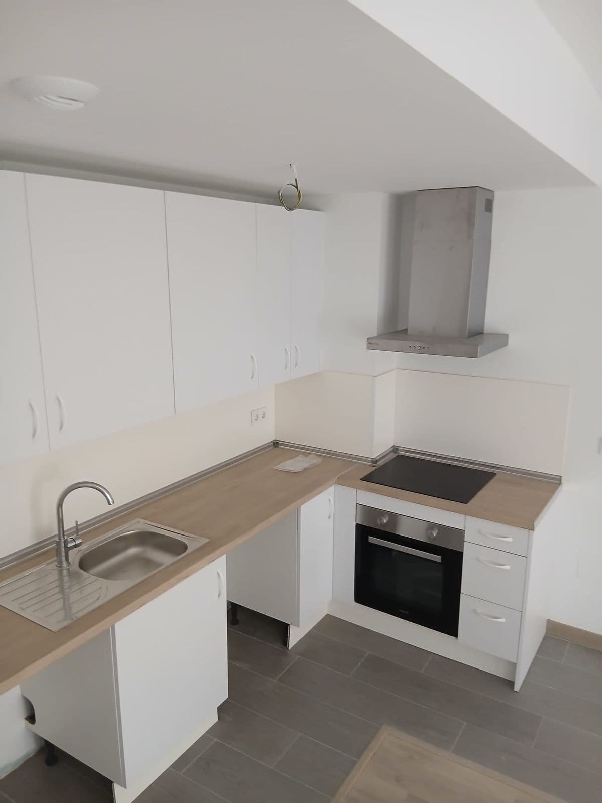 Middle Floor Apartment in Málaga Centro — photo 6 of 10