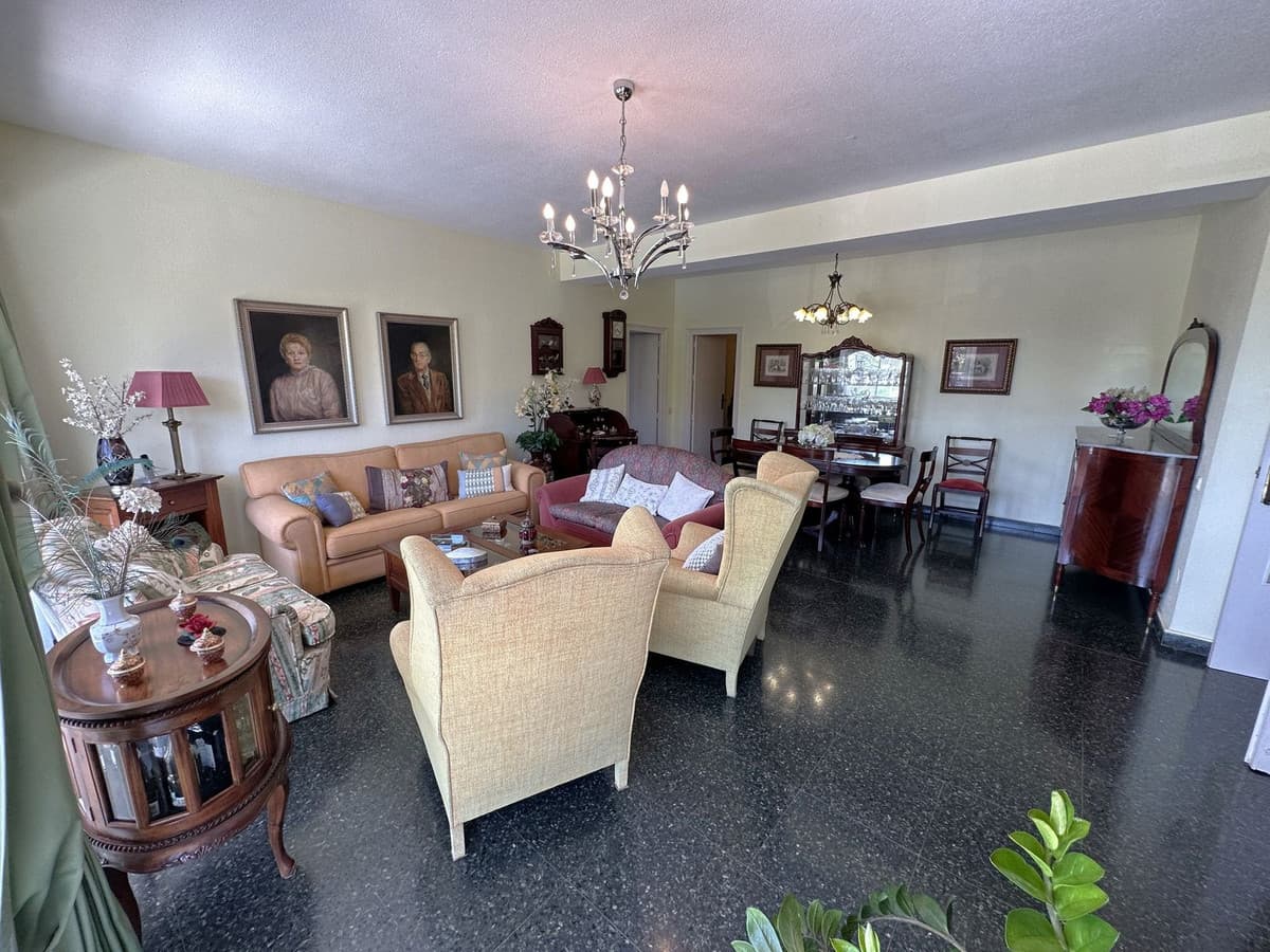 Middle Floor Apartment in Malagueta — photo 5 of 10