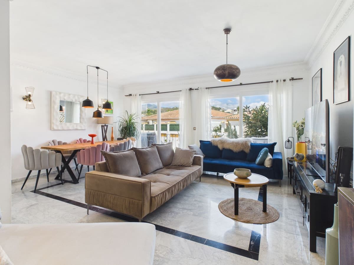 Townhouse in Estepona — photo 2 of 10