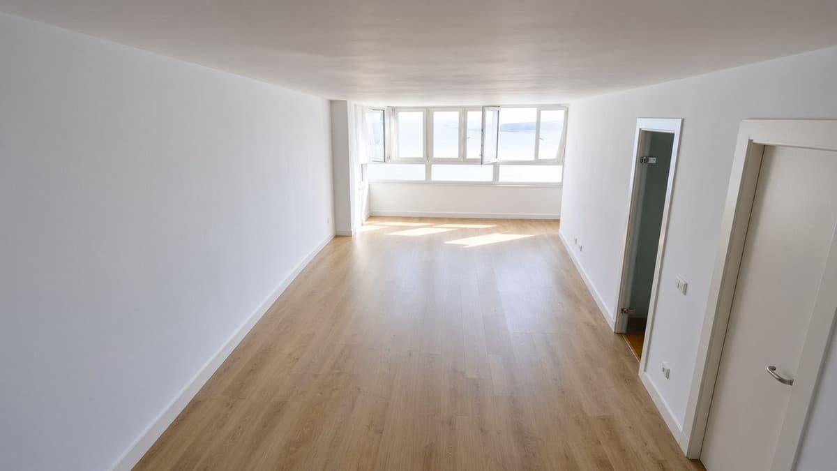Middle Floor Apartment in Torreguadiaro — photo 4 of 10