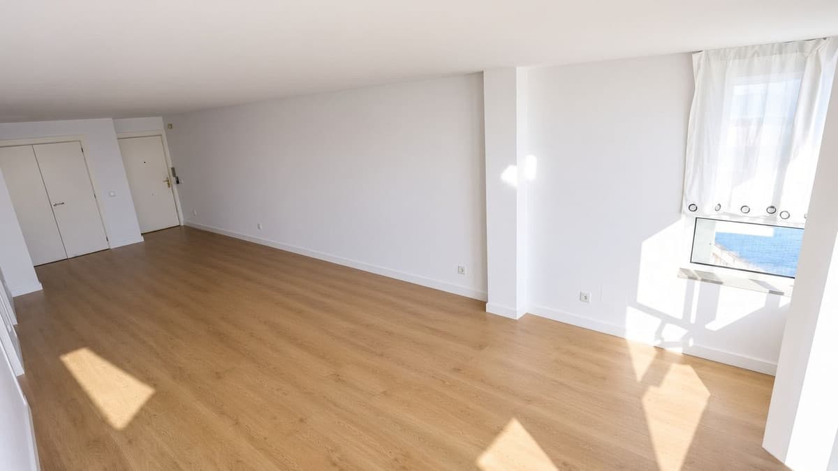 Middle Floor Apartment in Torreguadiaro — photo 5 of 10