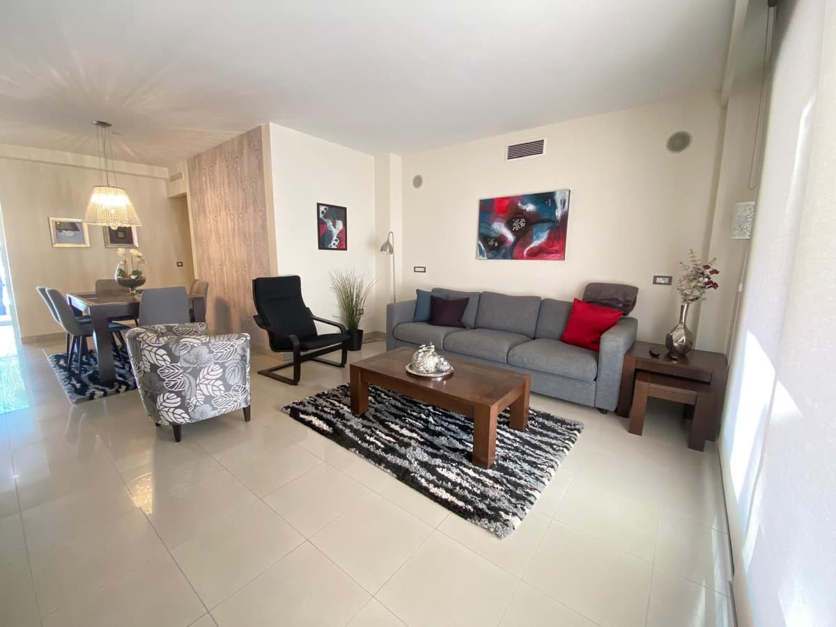 Penthouse Duplex in Estepona — photo 3 of 10
