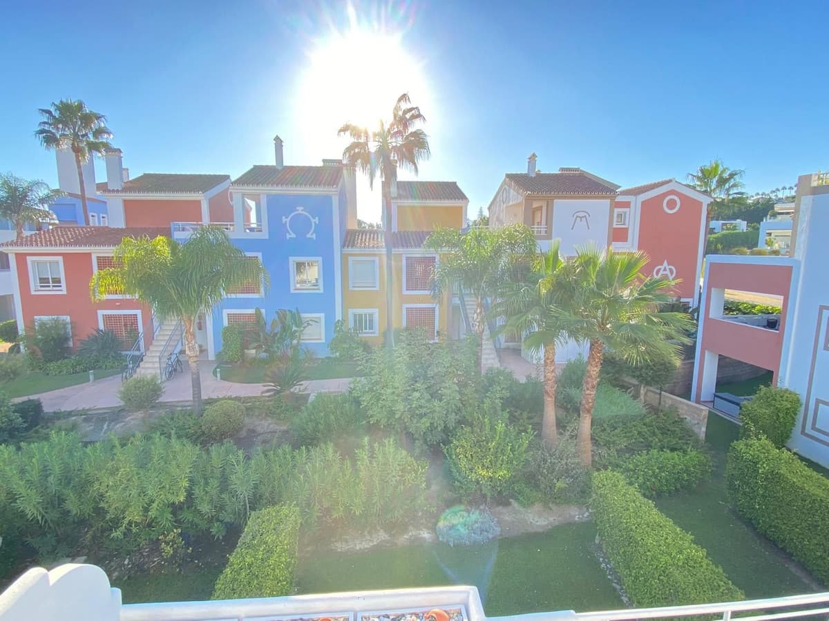 Penthouse Duplex in Estepona — photo 8 of 10