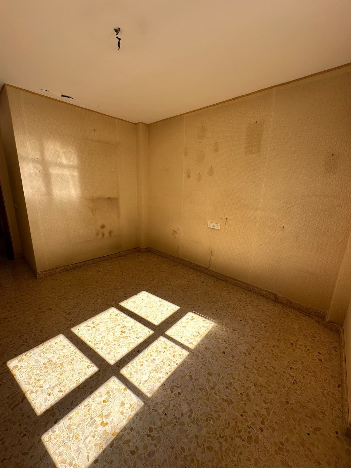 Middle Floor Apartment in Centro Histórico — photo 8 of 10
