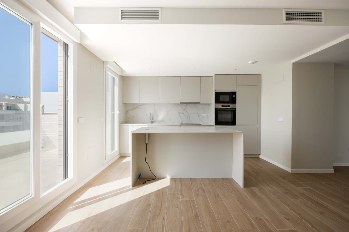 Penthouse in La Campana — photo 8 of 10