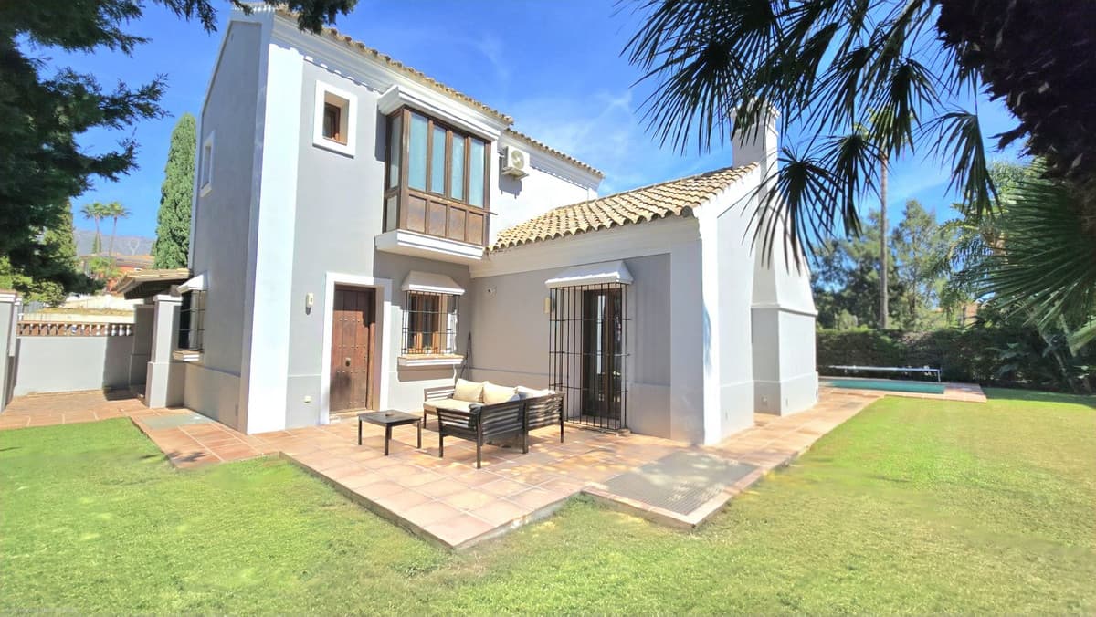 Detached Villa in Mijas Golf — photo 2 of 10