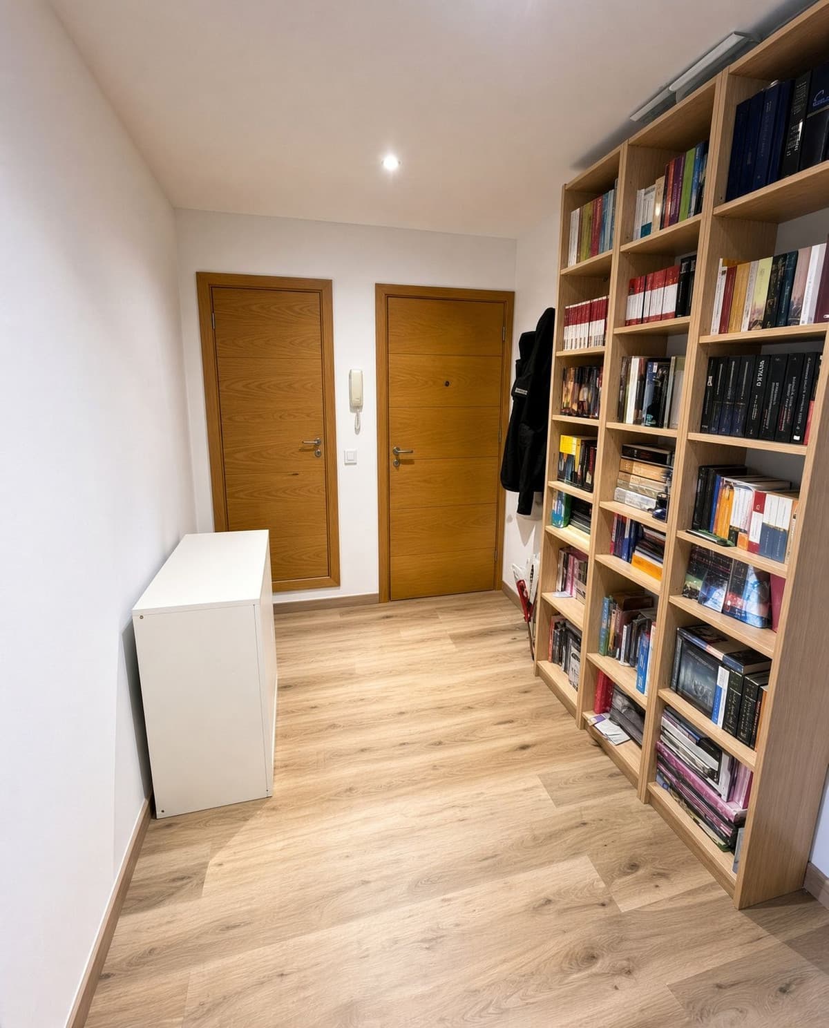 Middle Floor Apartment in Marbella — photo 7 of 10