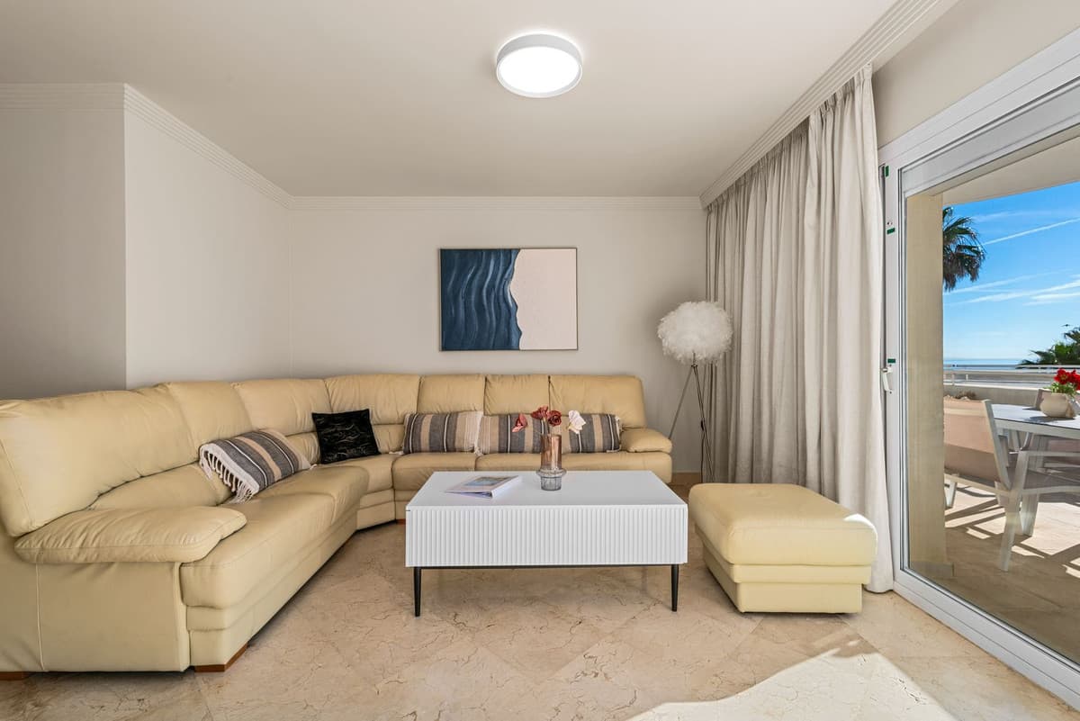 Ground Floor Apartment in Estepona — photo 7 of 10