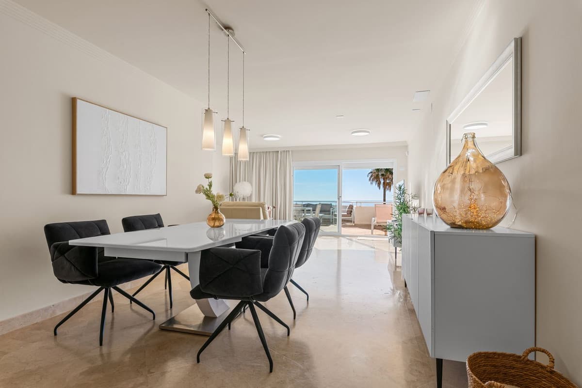 Ground Floor Apartment in Estepona — photo 8 of 10