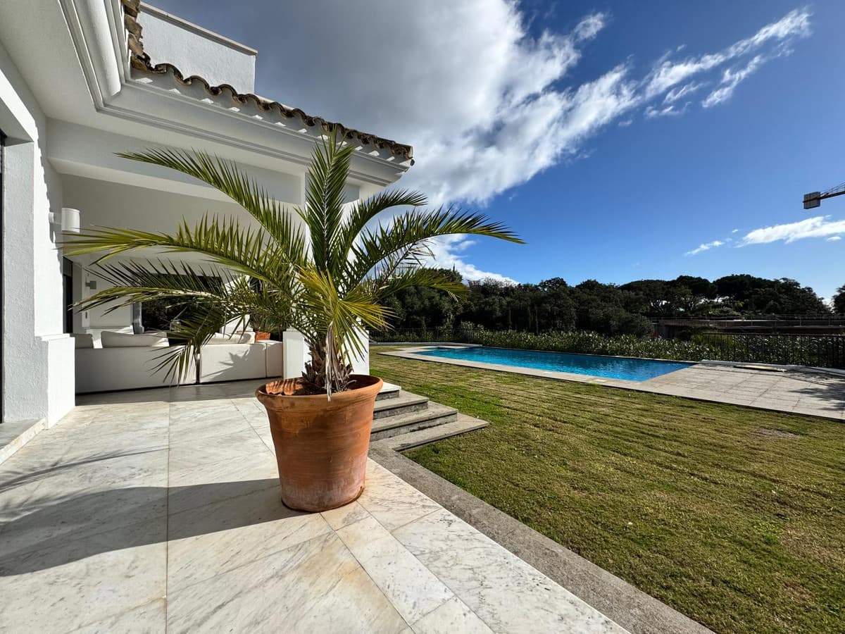 Detached Villa in Sotogrande Alto — photo 4 of 10