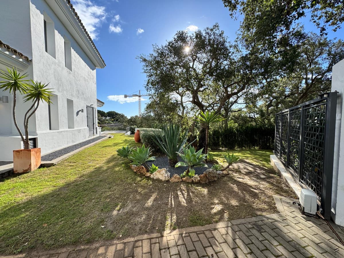 Detached Villa in Sotogrande Alto — photo 8 of 10