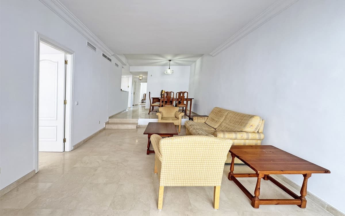 Middle Floor Apartment in Carib Playa — photo 10 of 10