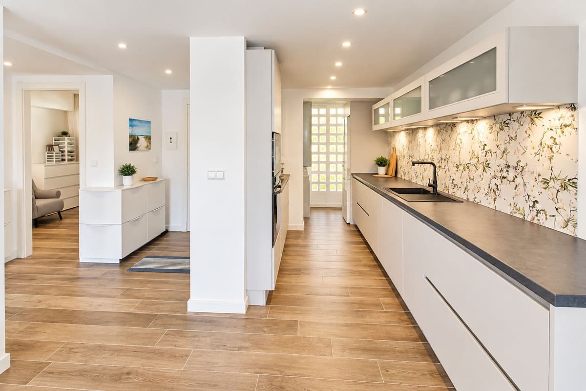 Middle Floor Apartment in Cabopino — photo 9 of 10