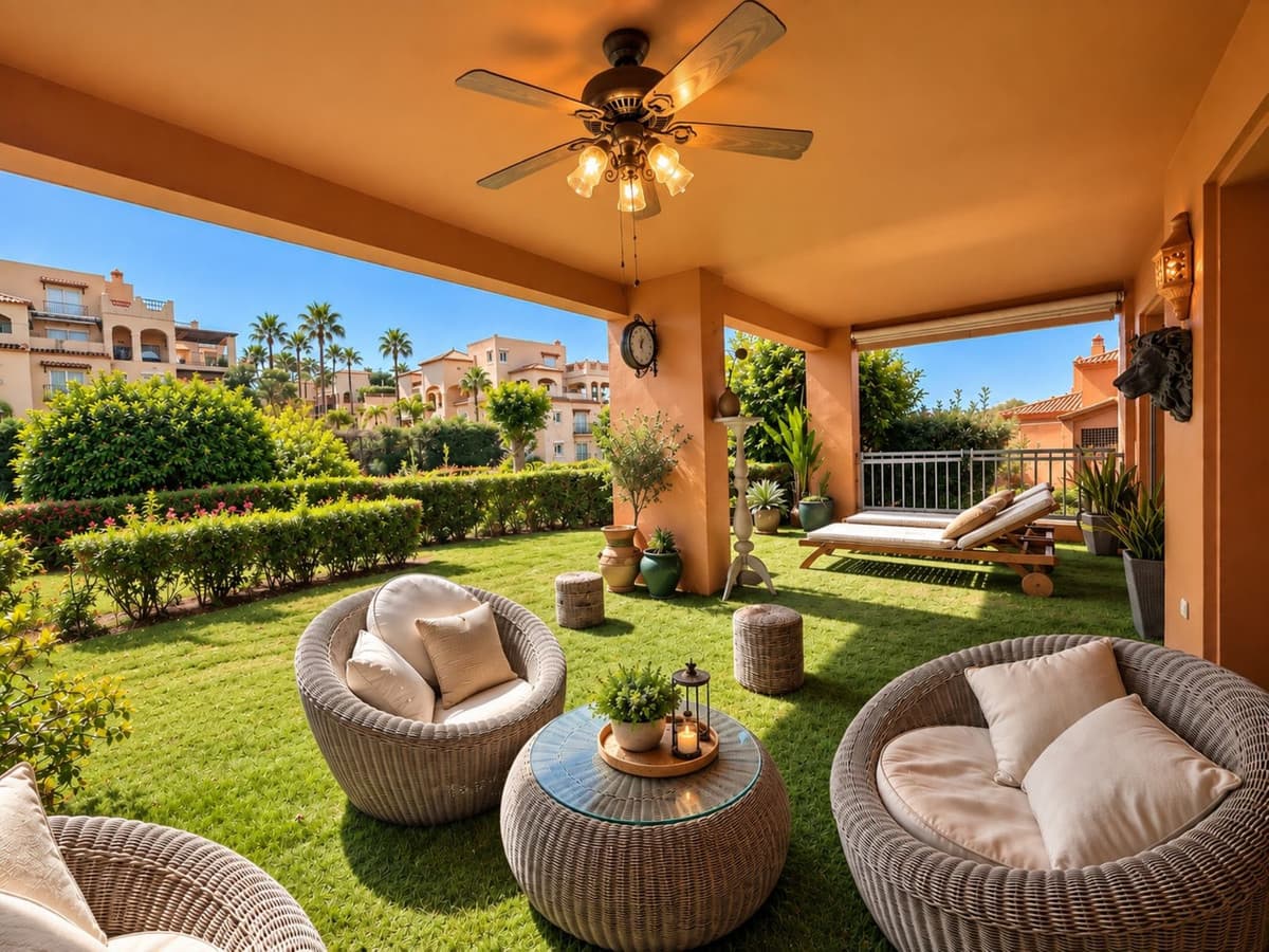 Ground Floor Apartment in Estepona — photo 1 of 10