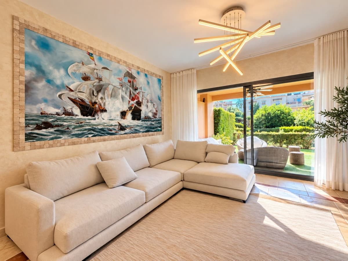 Ground Floor Apartment in Estepona — photo 7 of 10
