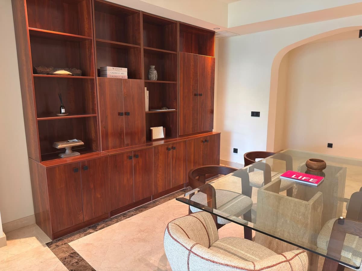 Middle Floor Apartment in Sierra Blanca — photo 10 of 10