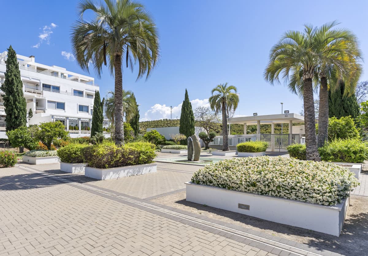Penthouse Duplex in La Cala de Mijas — photo 1 of 10