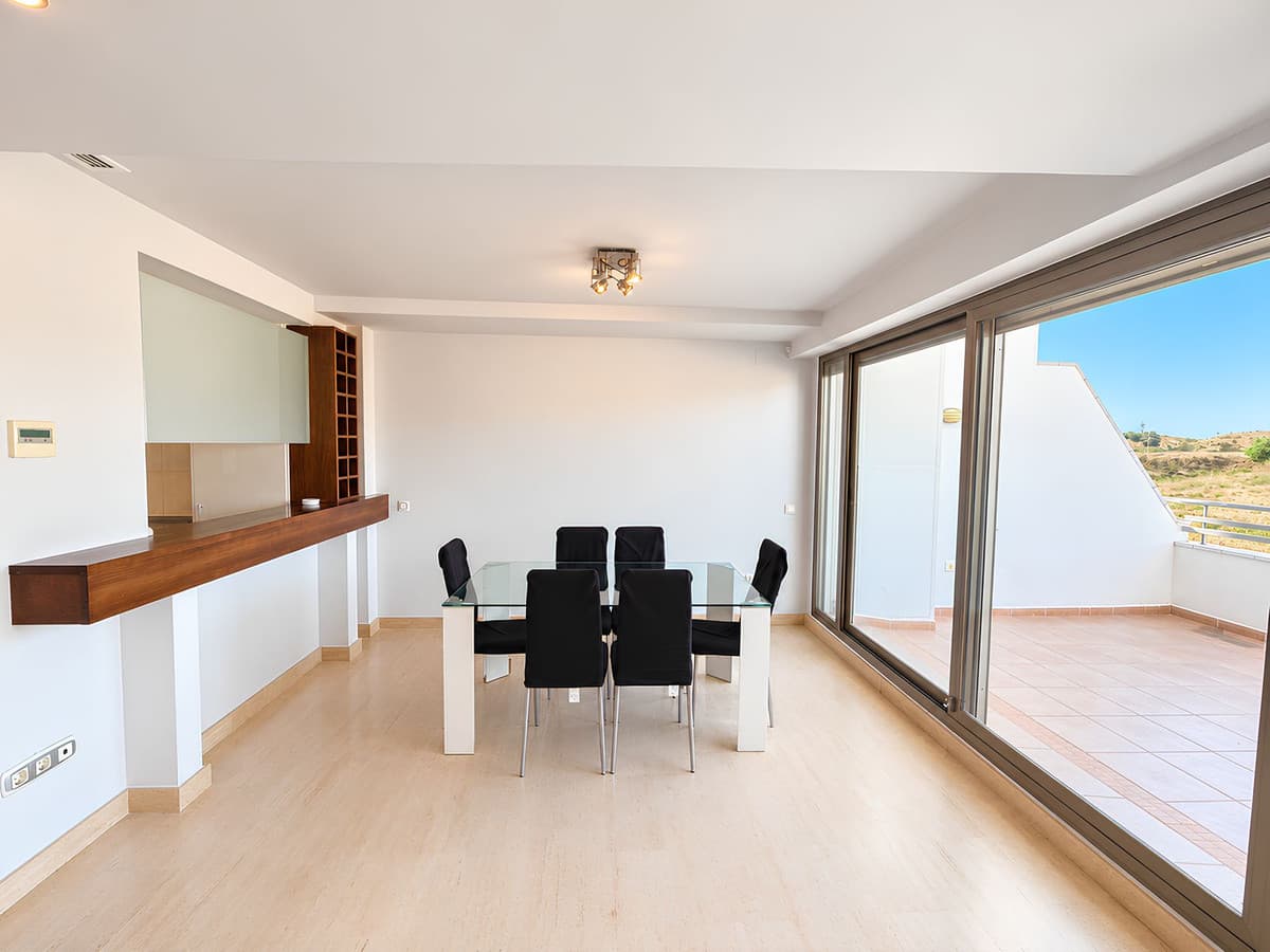 Penthouse Duplex in La Cala de Mijas — photo 4 of 10