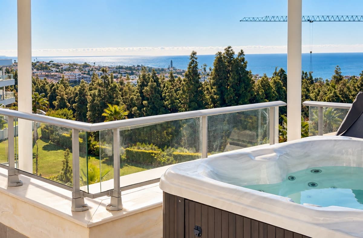 Penthouse in Las Lagunas — photo 2 of 10