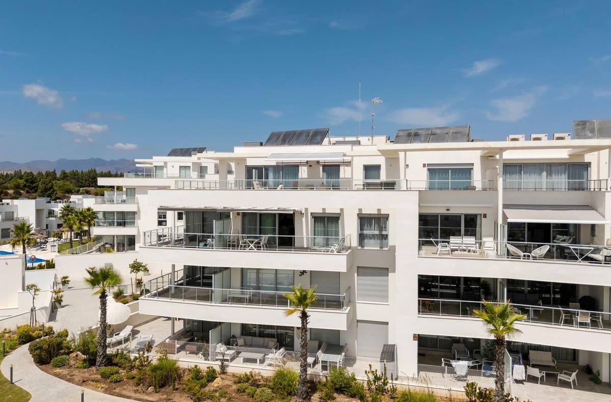 Penthouse in Las Lagunas — photo 5 of 10