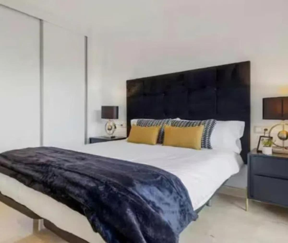 Ground Floor Apartment in Estepona — photo 5 of 10