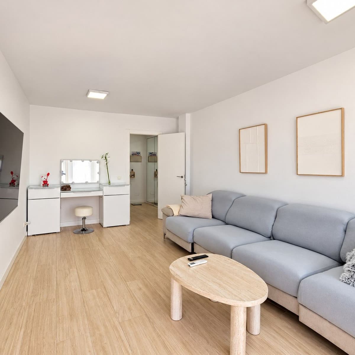 Top Floor Apartment in Estepona — photo 3 of 10