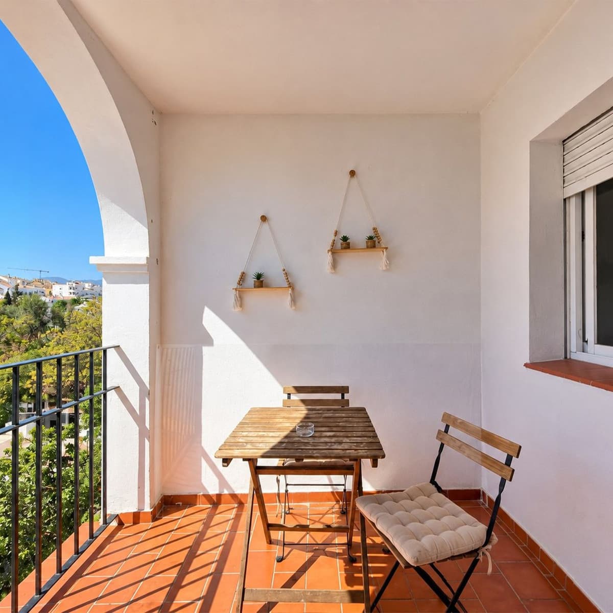 Top Floor Apartment in Estepona — photo 7 of 10