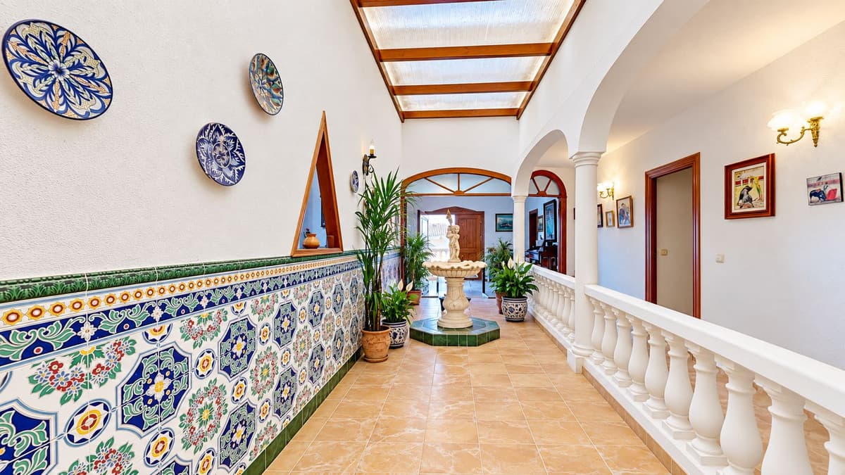 Detached Villa in Arroyo de la Miel — photo 4 of 10