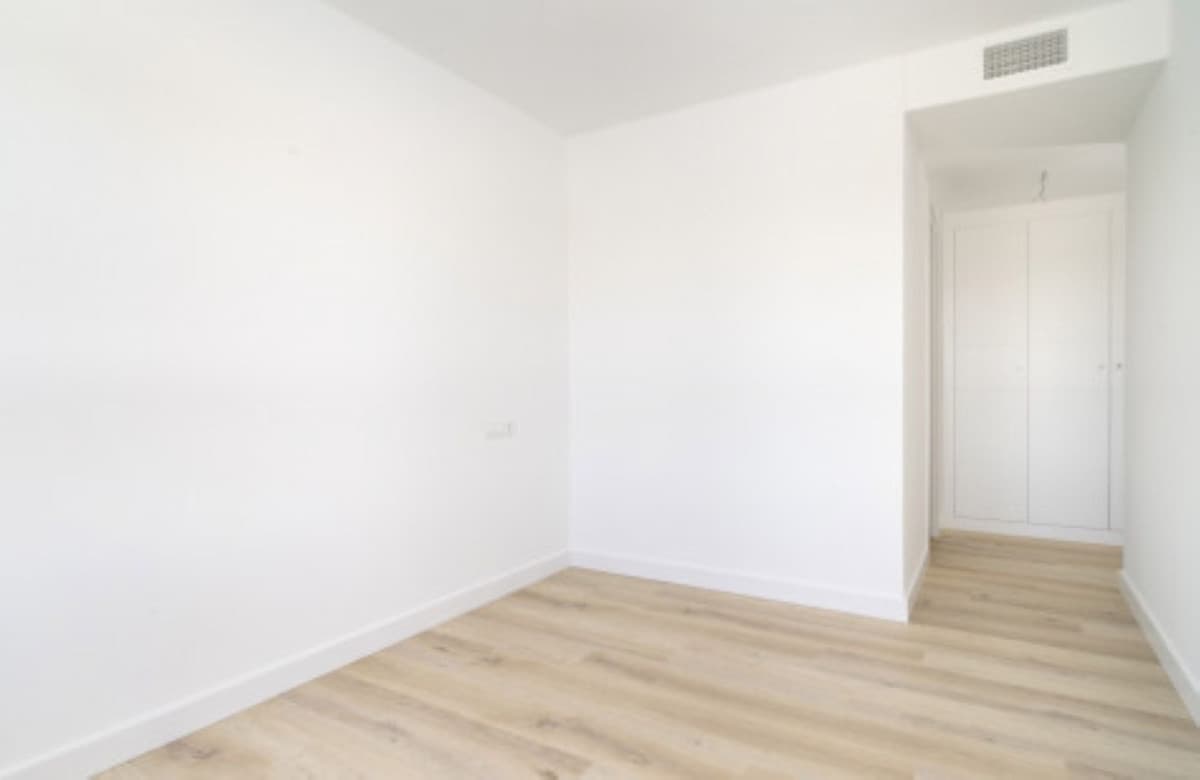 Middle Floor Apartment in Nueva Andalucía — photo 6 of 10