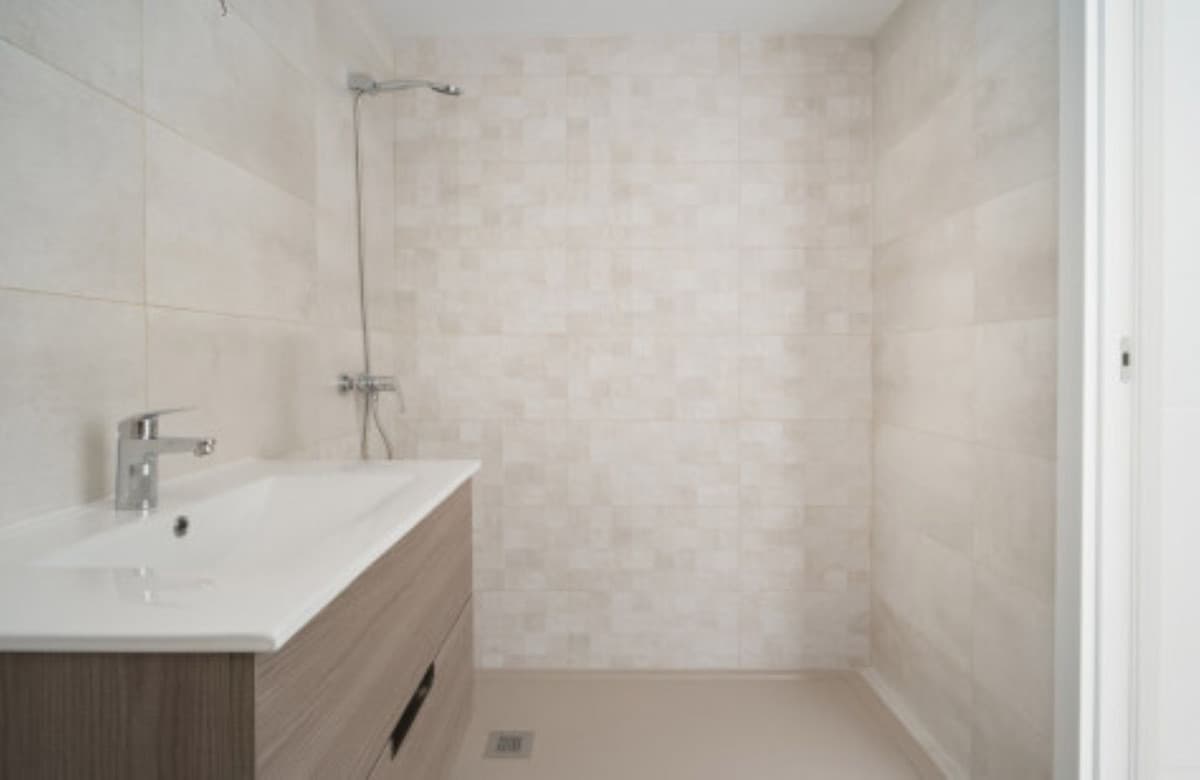 Middle Floor Apartment in Nueva Andalucía — photo 9 of 10