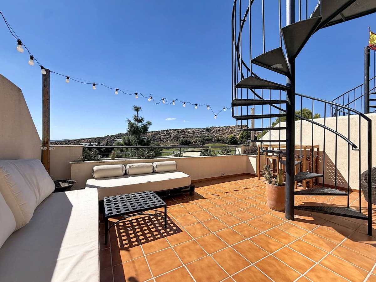 Penthouse in Doña Julia — photo 2 of 10