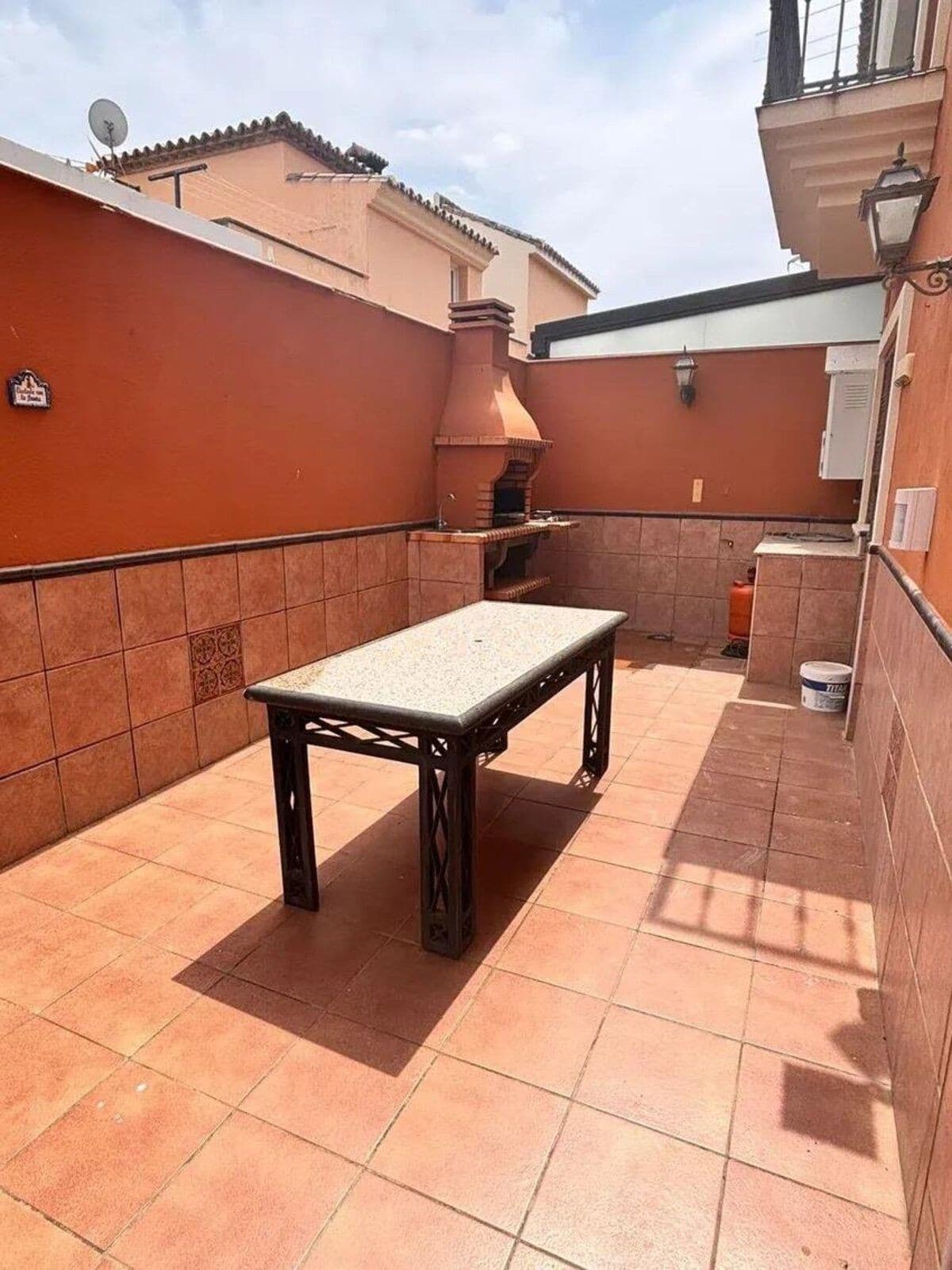 Semi-Detached House in Cancelada — photo 5 of 10