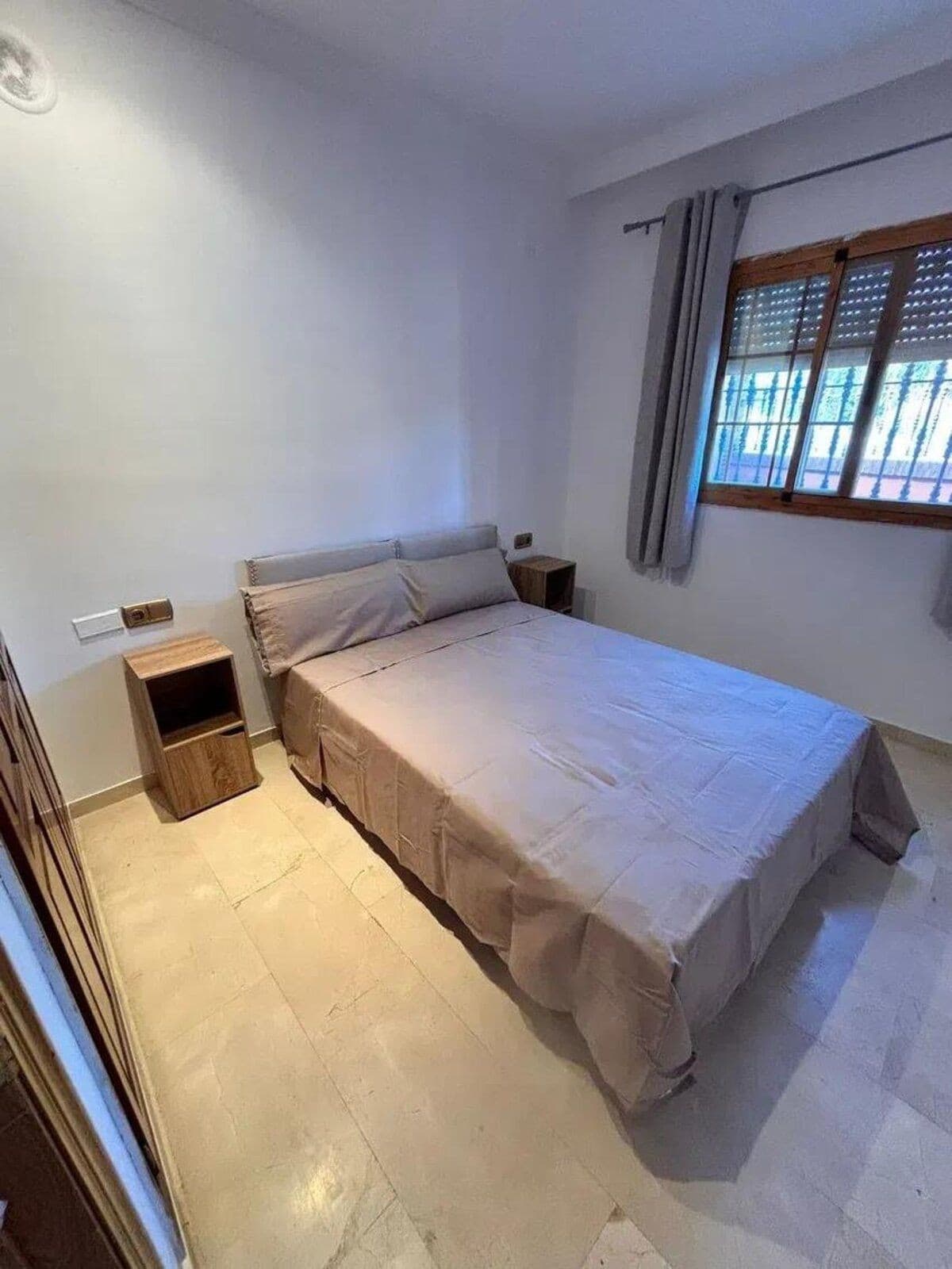 Semi-Detached House in Cancelada — photo 10 of 10
